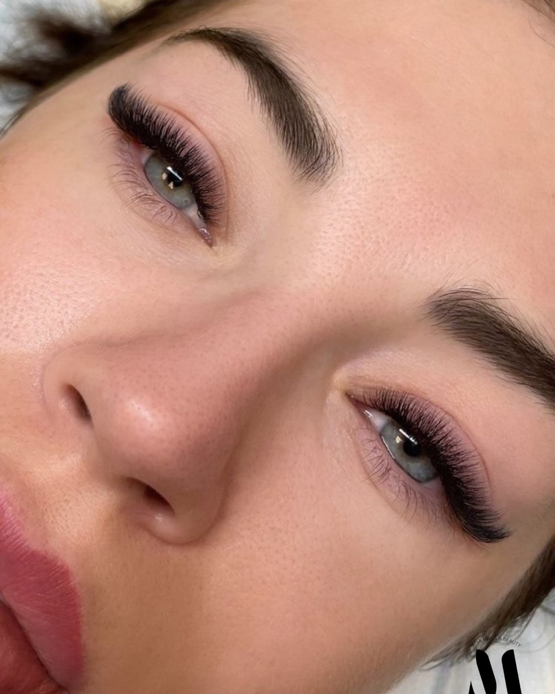 Wimpernverlängerung